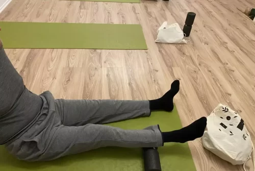 Liebscher & Bracht-Therapie Conny Stucki in Bern – Faszienrollmassage Liebscher & Bracht-Therapie Conny Stucki in Bern - Faszienrollmassage